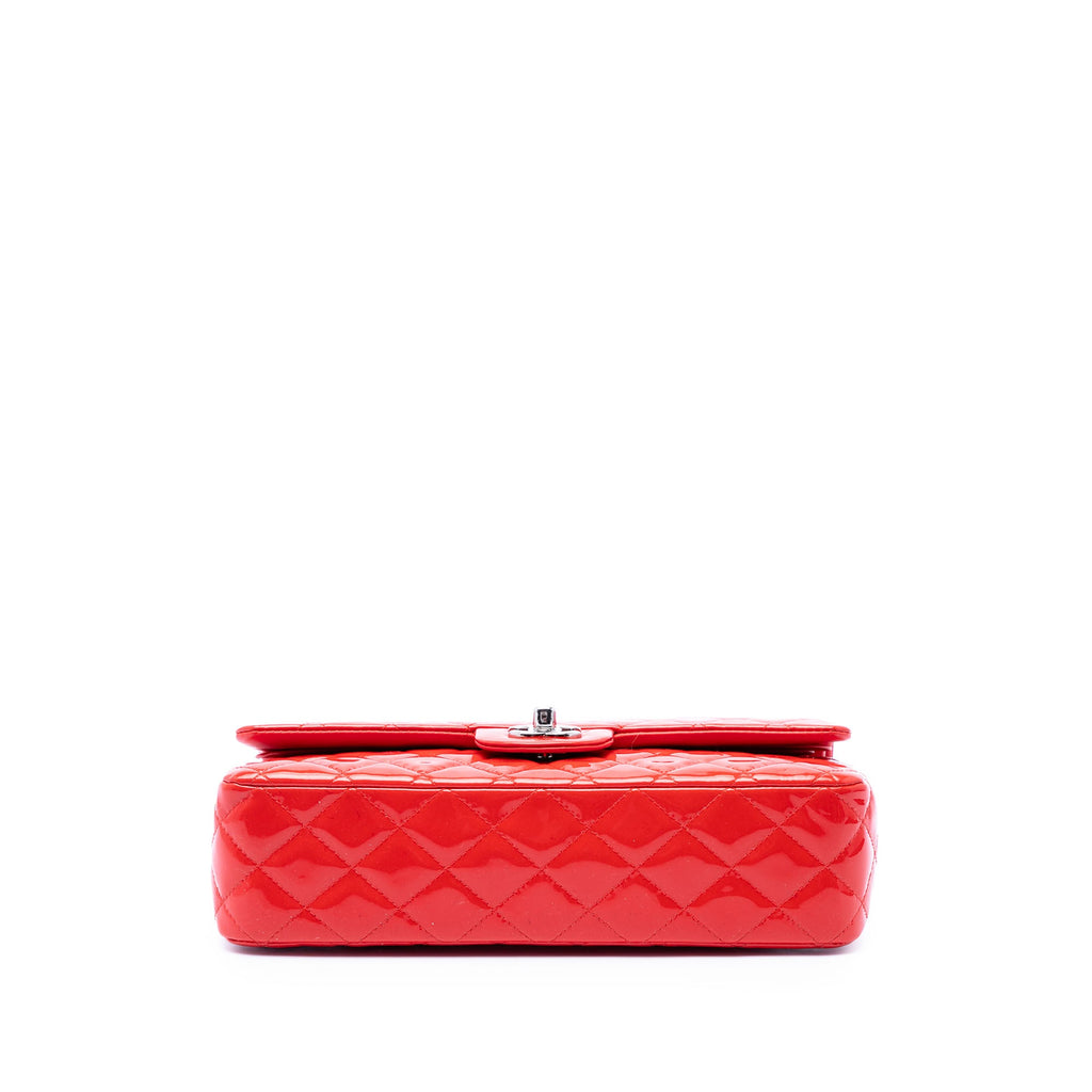 Chanel Medium Classic Cuir verni Double rabat