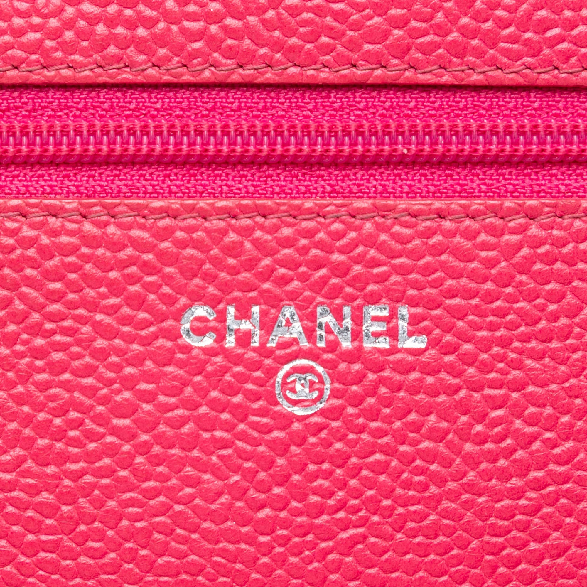Chanel Caviar Bicolor CC Wallet on Chain