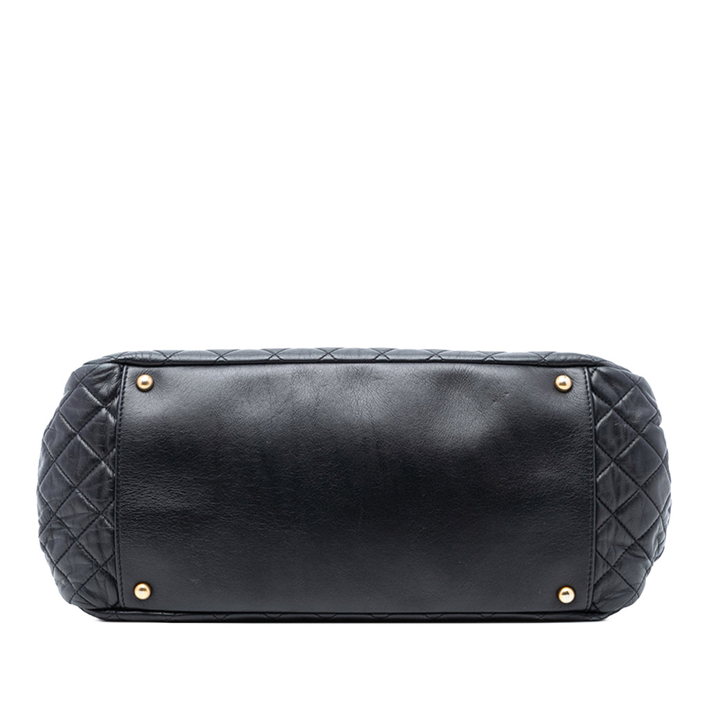 Chanel Medium Matelassé Cuir d’agneau Reissue 2.55 East West Mademoiselle Accordion à rabat