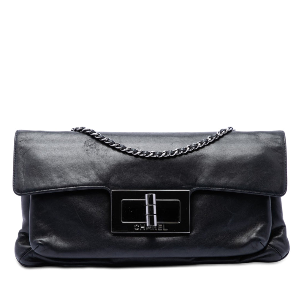 Chanel Cuir d’agneau Giant Mademoiselle Turnlock à rabat