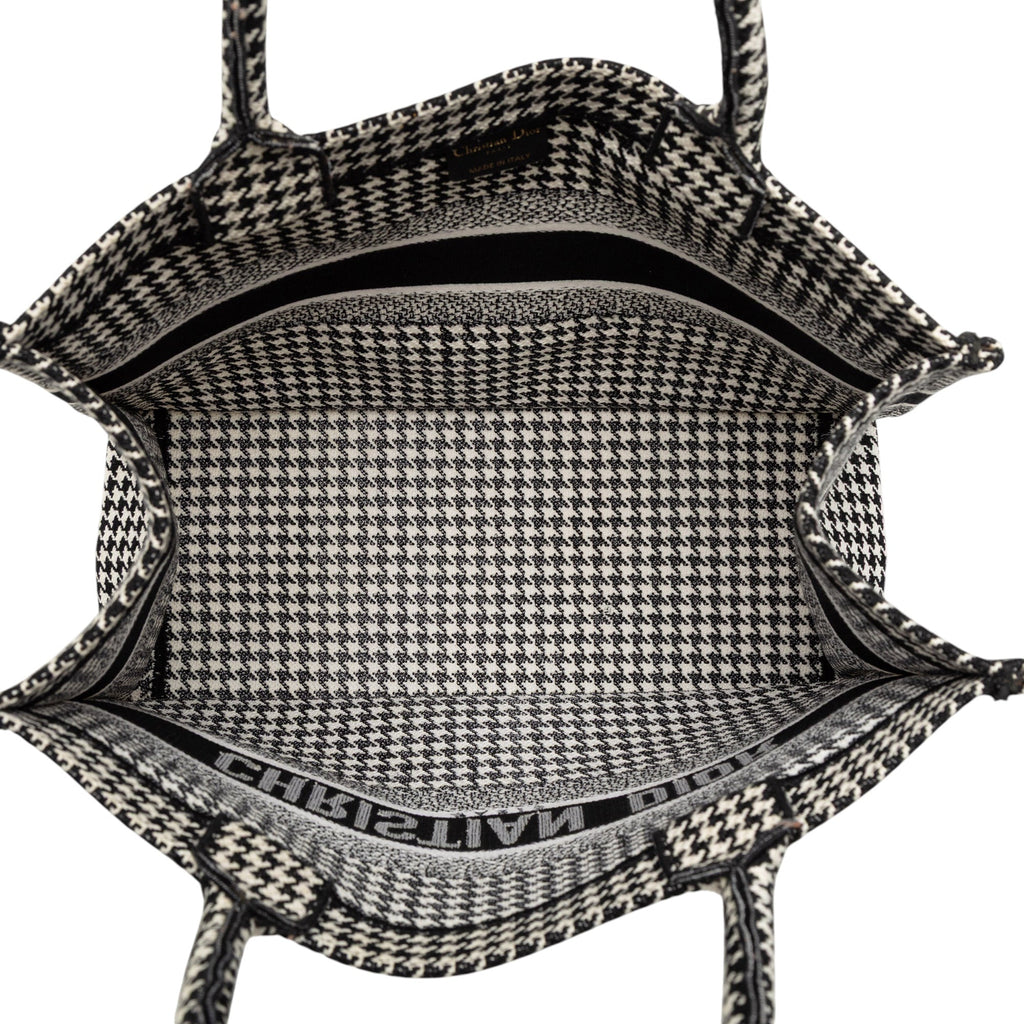 Dior Medium Toile Houndstooth brodé Book Cabas