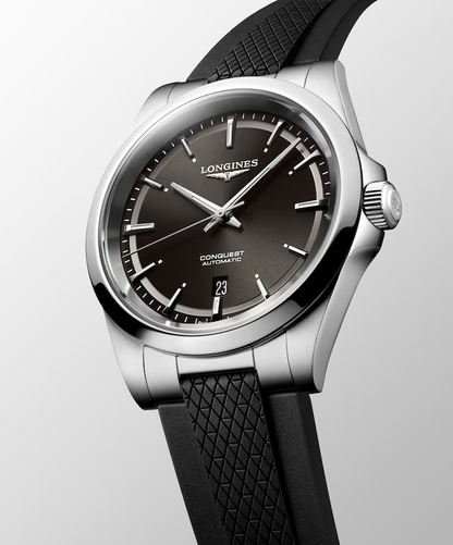 Conquest Auto 41 mm Black on Rubber Strap