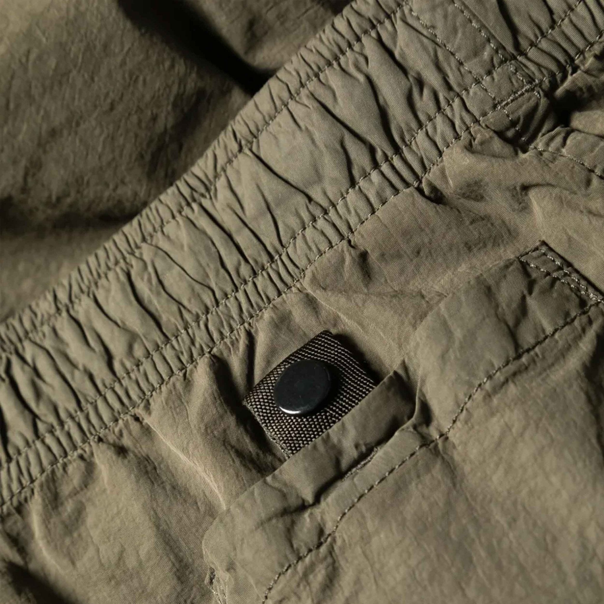 [C.P. Company] Flatt Nylon Utility Lens Swimshorts in Ivy Green