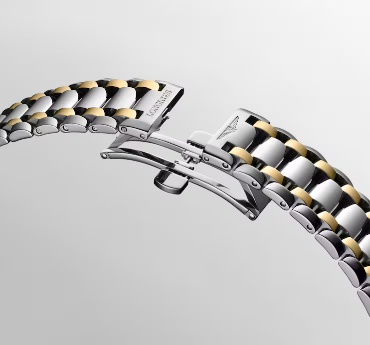PRIMALUNA MOONPHASE Yellow Gold Detail